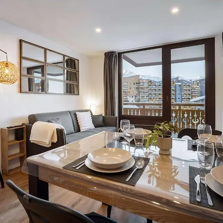 Apt, In And Out Access With Alpine Balcony - Roche Blanche فال تورُن